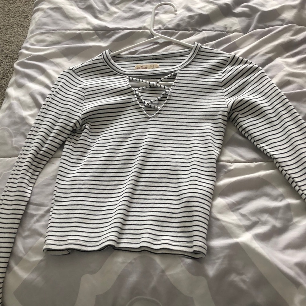 long sleeve crop top